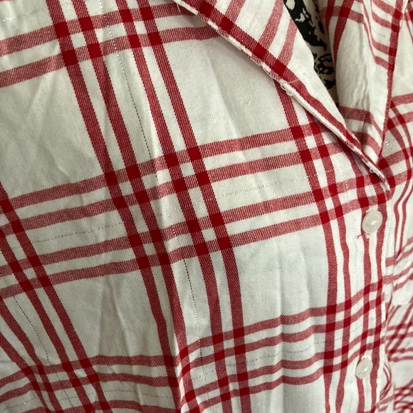 NWT Victoria’s Secret pajama top flannel size XL regular only has one piece - Picture 4 of 7